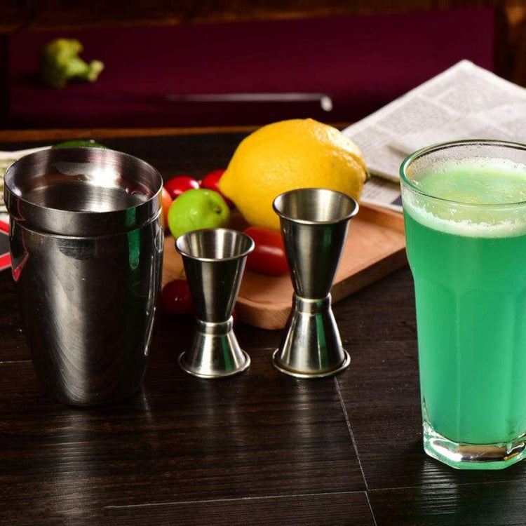 5 in 1 Classic Stainless Steel Shaker Set, Capacity: 550ml (Shaker + Jigger + Strainer + Ice Clip + Stirrer Pipe)