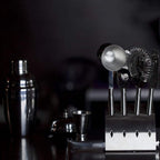 5 in 1 Classic Stainless Steel Shaker Set, Capacity: 550ml (Shaker + Jigger + Strainer + Ice Clip + Stirrer Pipe)